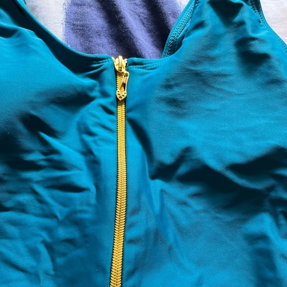 SHEIN one piece swimsuit - Picture 3 of 8